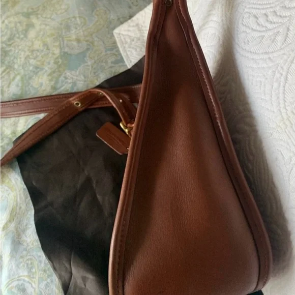 Vintage Coach Janice Legacy Bag 9950 - 1996; medium brown/tan; EUC; collectible - Picture 9 of 12